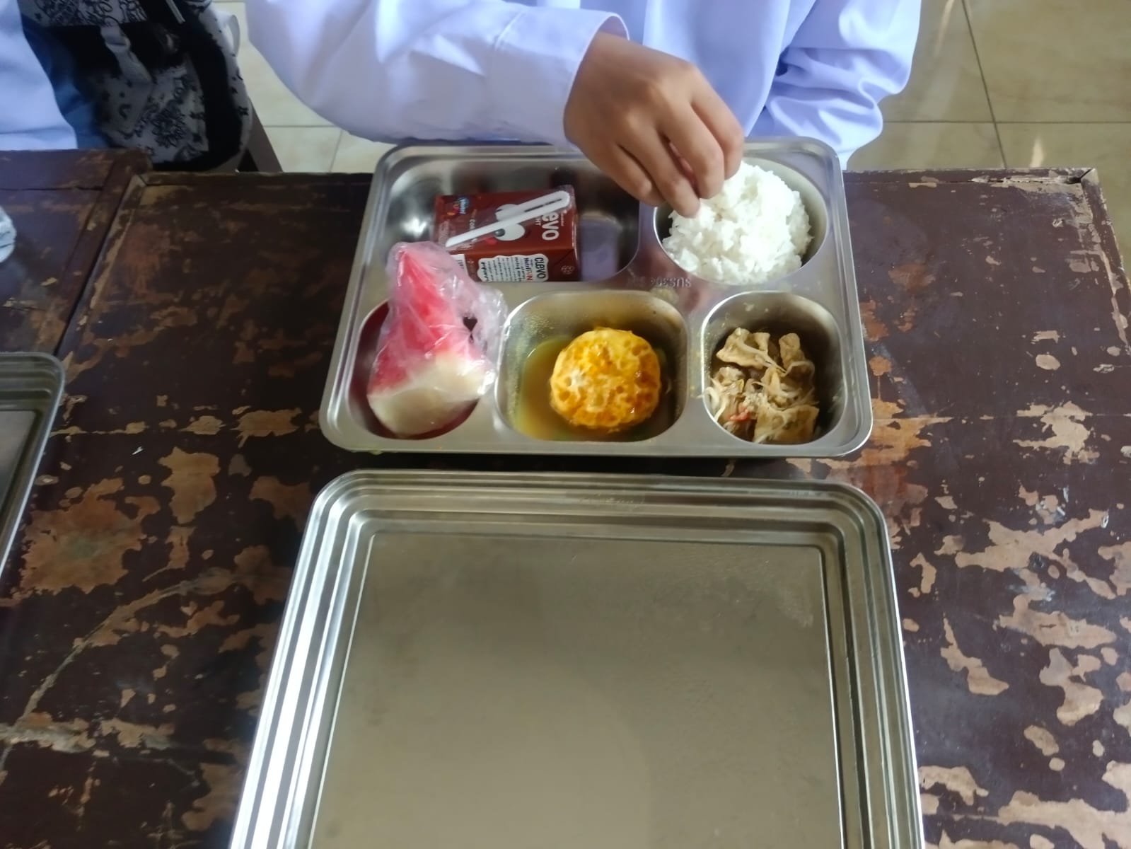 SMK Rohmatul Ummah Kudus Mulai Terima Program Makan Bergizi Gratis